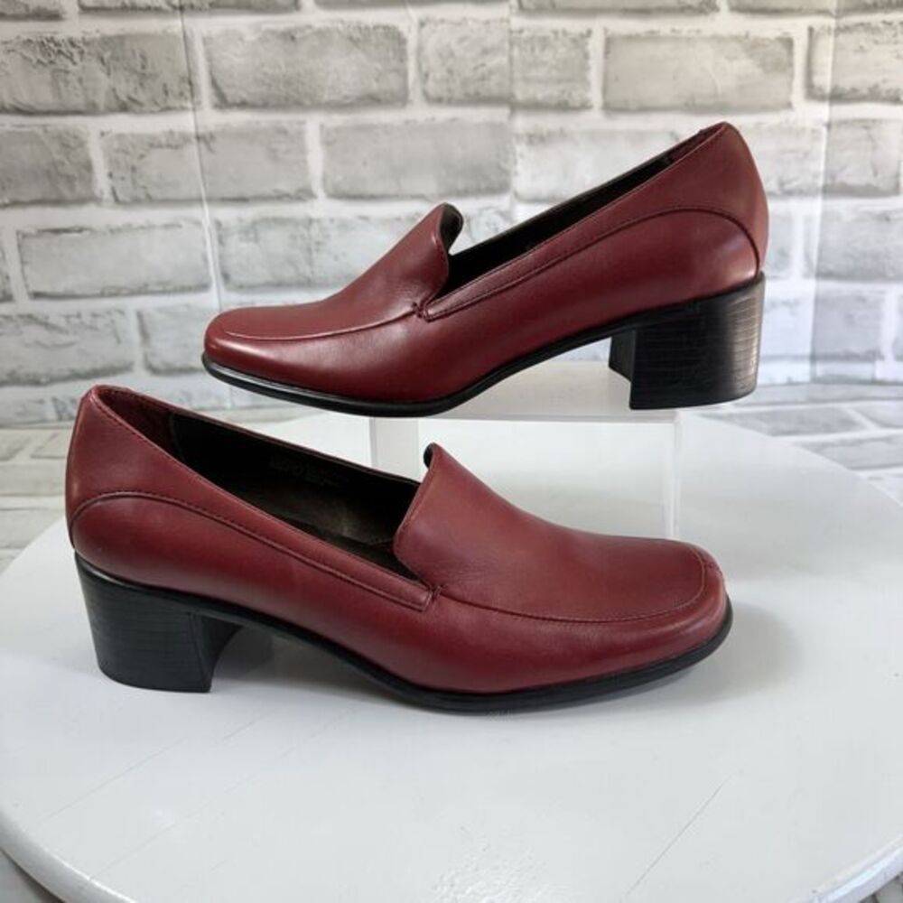 Aerosoles VINTAGE Women's 6.5 Red Leather Block Heel Comfort Flex Low Pumps NEW